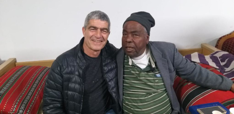 אבו ואחיד אלהוזייל עם אלוף בדימוס טל רוסו