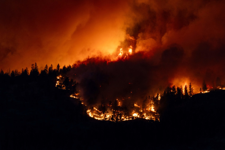 שריפת הענק בקנדה (צילום: AFP via Getty Images)