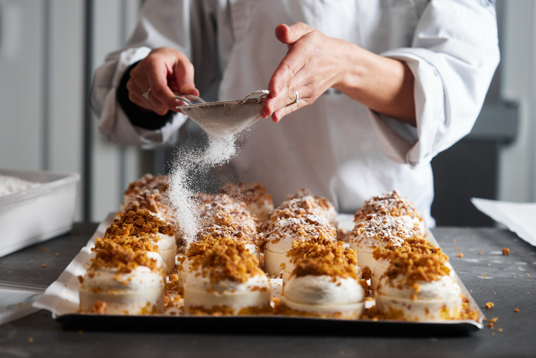 מאפים ואוכל בבית הספר דנון