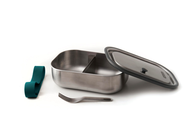 קופסת אוכל של בלק אנד בלום