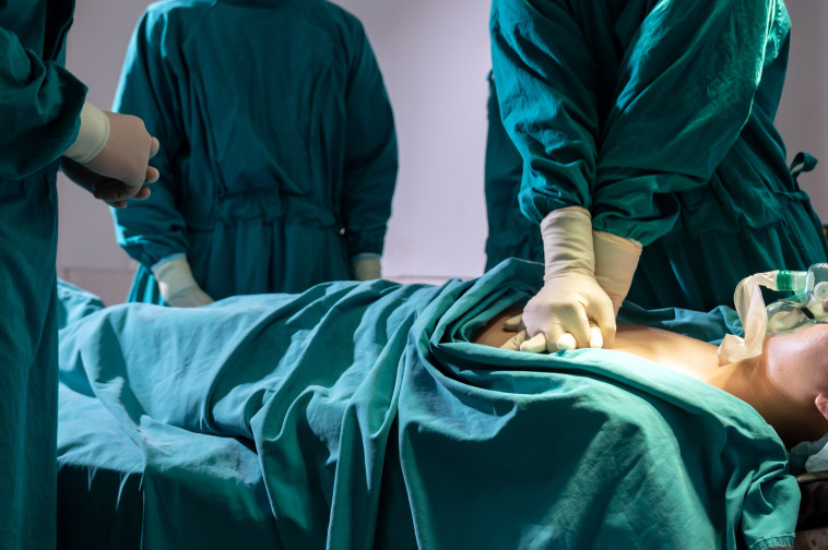 מת מוות קליני למשך 7 דקות, זה מה שהוא ראה