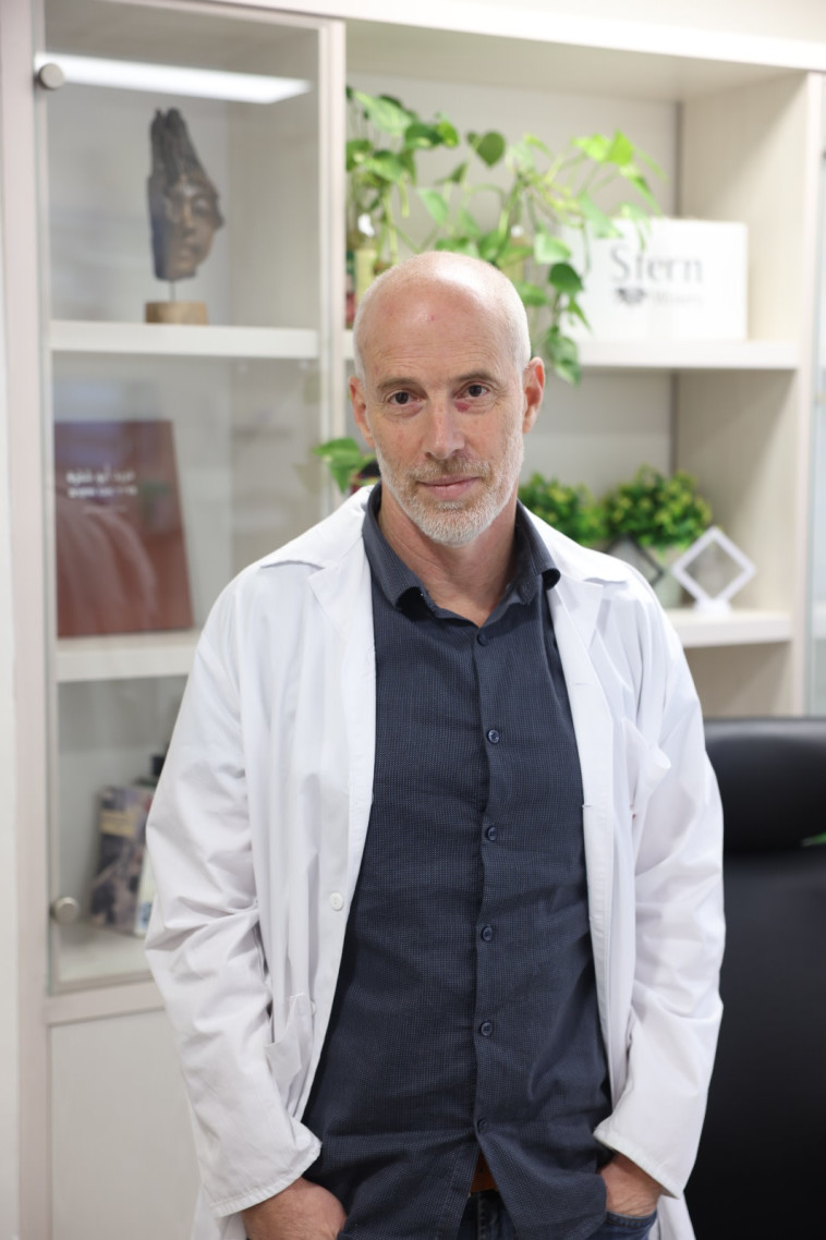 ד''ר עמי נויברגר