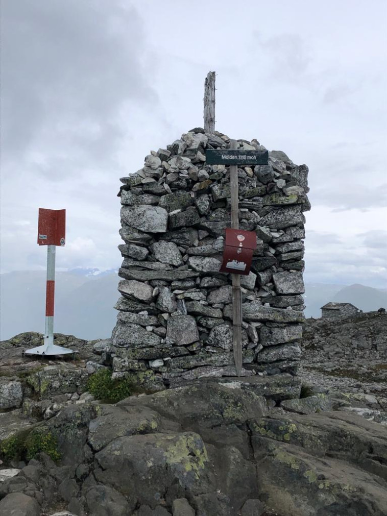 העפלה לפסגת הר מולדן