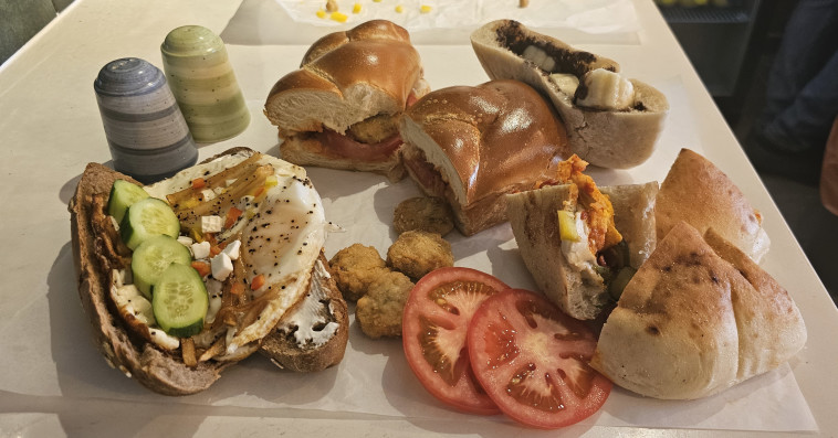 כריכים מיוחדים להפסקת עשר 