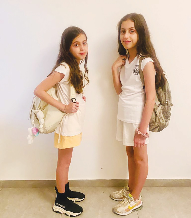 לוסי ועלמה מתל אביב כבר מוכנות מאתמול