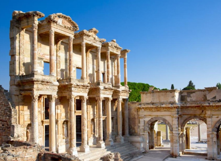 העיר העתיקה אפסוס באיזמיר  (צילום: TGA)