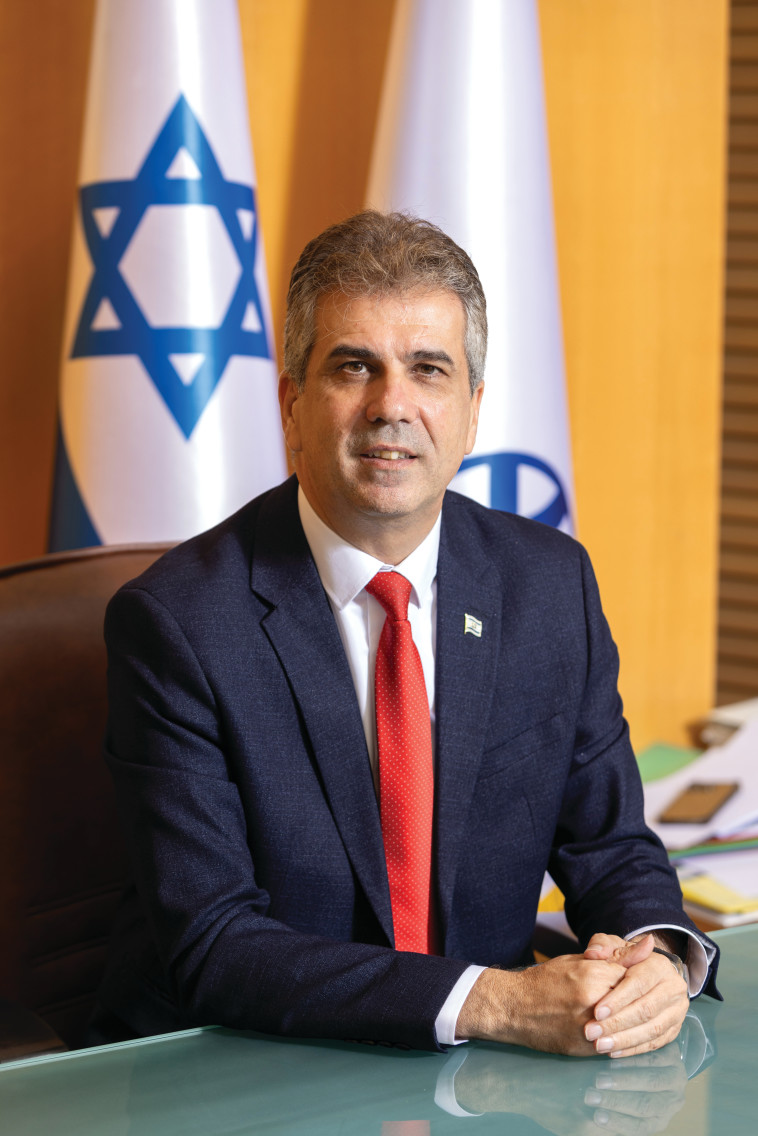 מתבטאים באופן מעורר מחלוקת. אלי כהן