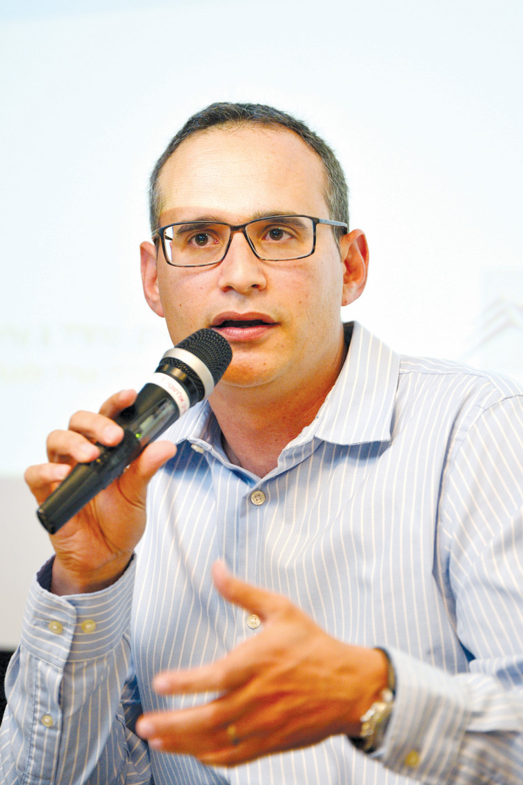 מנכ''ל הבורסה איתי בן זאב