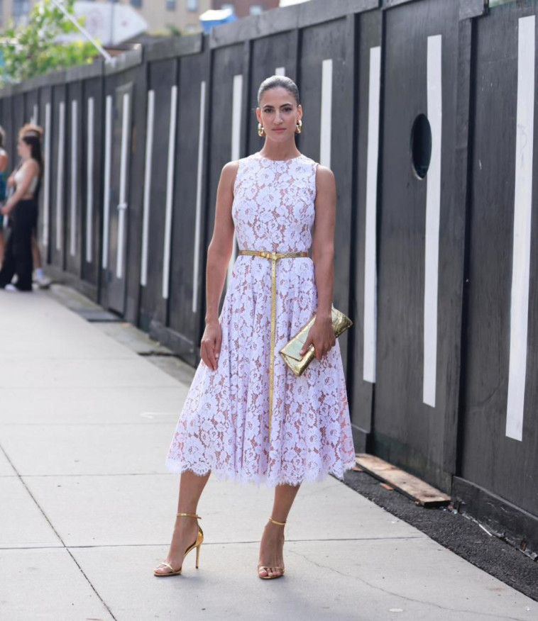 רק לנו הלוק הזה מזכיר שיש חג עוד יומיים?