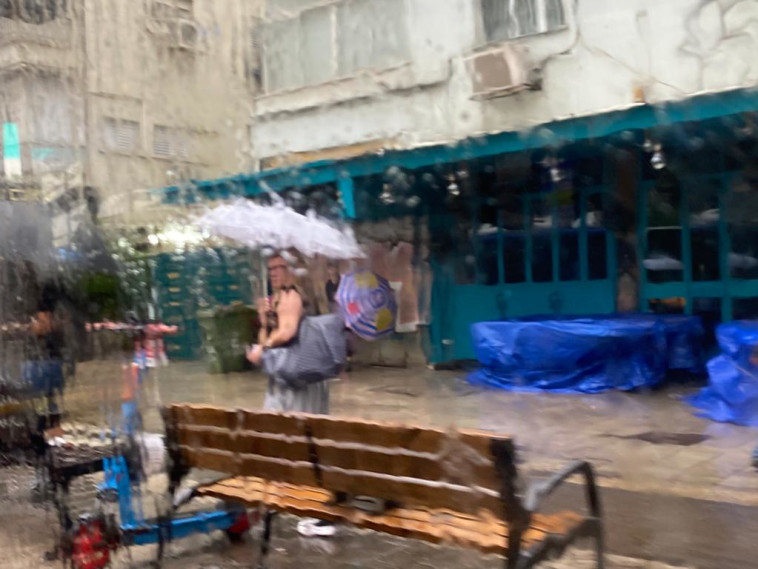 הגשם הראשון בתל אביב