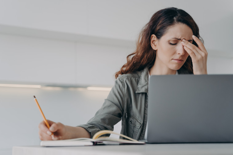 55% מהנשאלים הצביעו על הערכה עצמית נמוכה ועל תחושת כישלון בעבודה