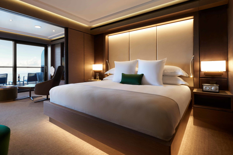 יאכטת ''Evrima ריץ-קרלטון''