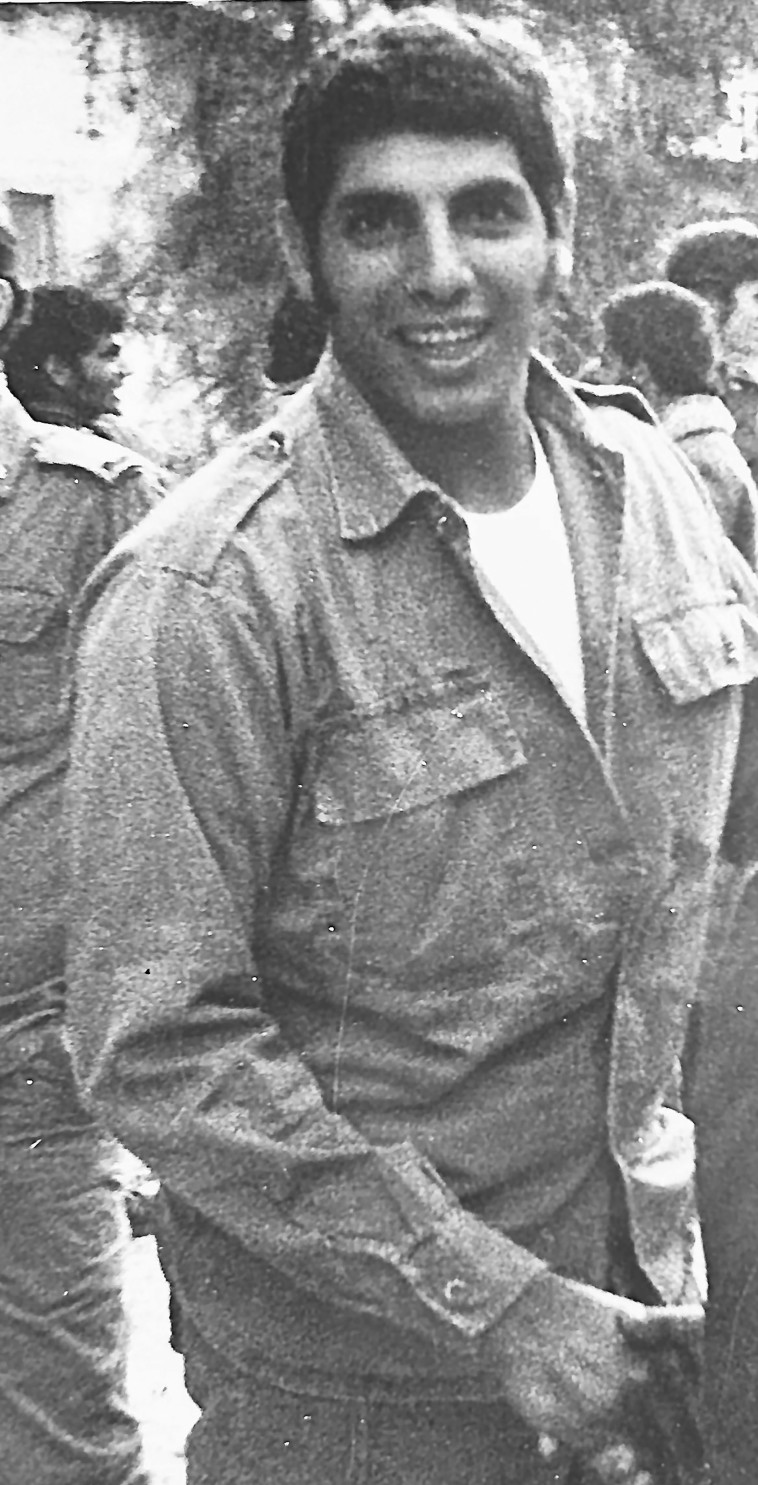 סמל שמעון עוזרי שנפל במלחמת יום הכיפורים