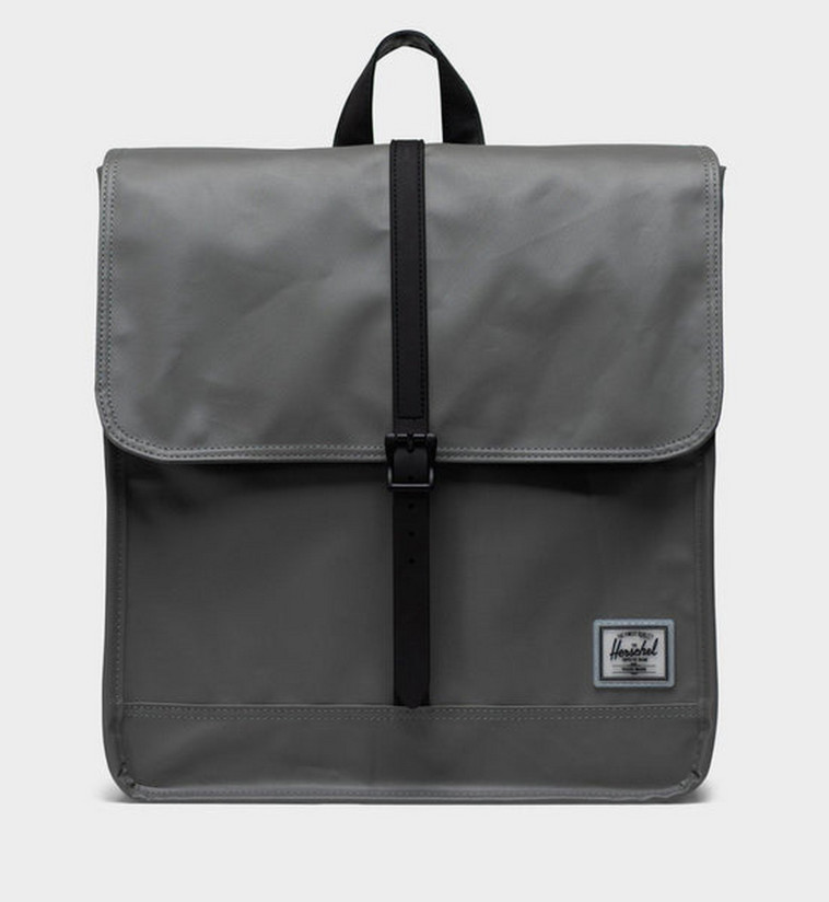 הרשל סיטי ל-JD SPORT. מחיר: 190 שקלים