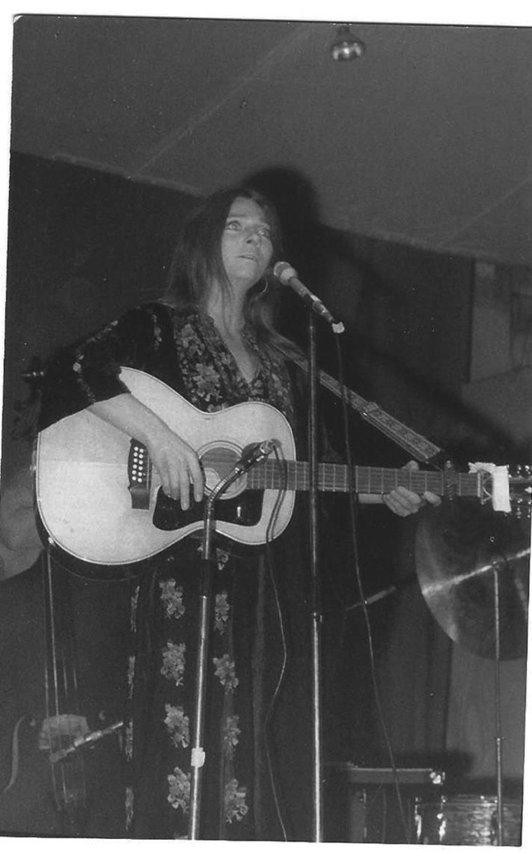 ג'ודי קולינס, 1971 (צילום: מקס אליצור)