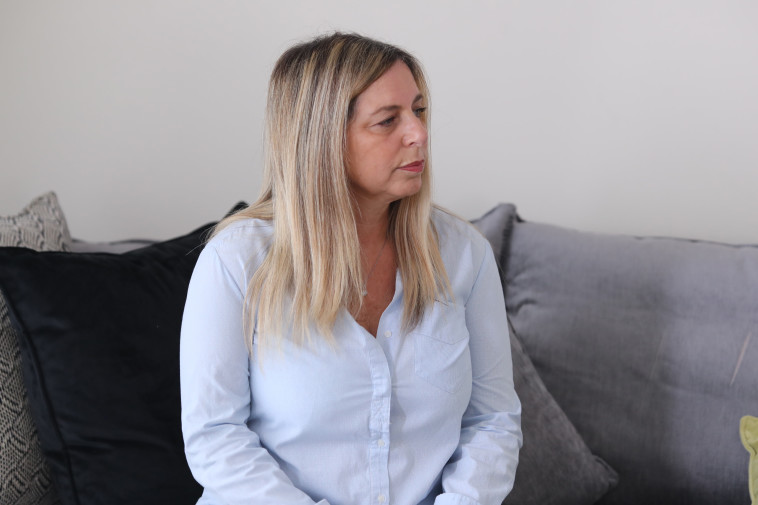 אורלי אלמוג