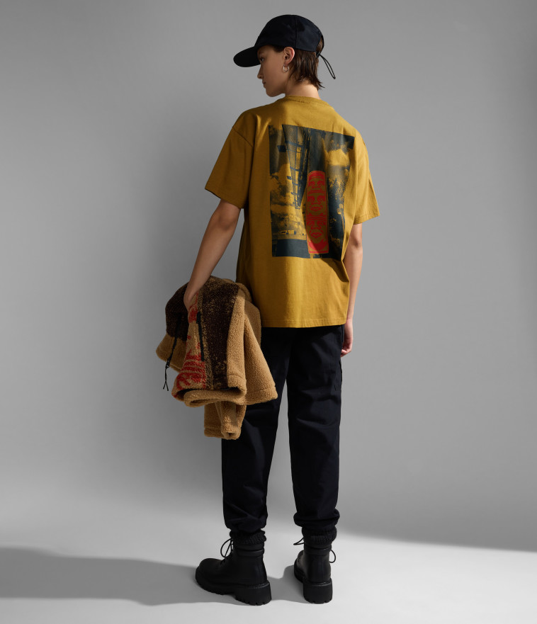 Obey X Napapijri ל-STORY