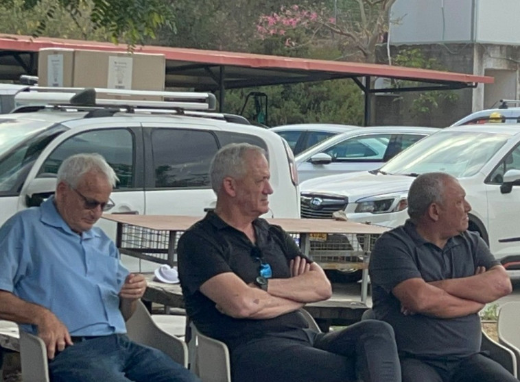 בני גנץ, גדי אייזנקוט, אלון שוסטר בסיור בצפון