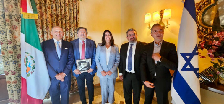 מירי רגב בביקורה המדיני במקסיקו 