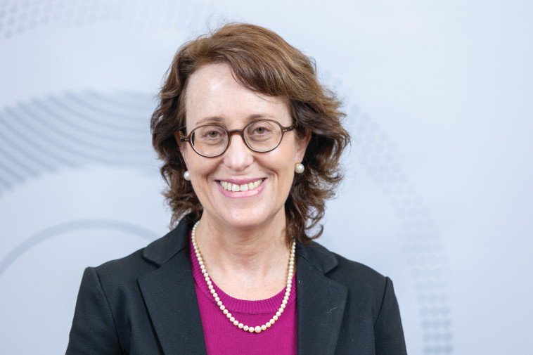 פרופ' ג'ני ברונשטיין - אוניברסיטת בר אילן