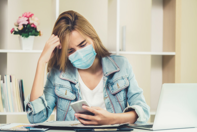 העבודה מהבית והשימוש הבלתי פוסק במסכים פגע בראייה שלנו