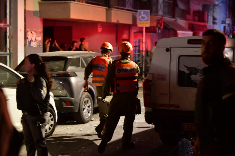 נפילת רקטה בשכונת פולרנטין בתל אביב