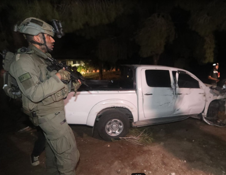 פעילות החיילים בכפר עזה 