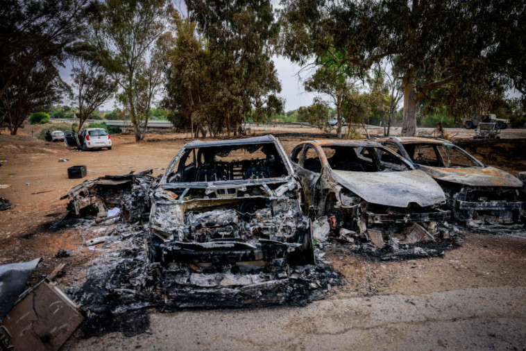 זירת הטבח במסיבת הטבע ברעים, מבצע חרבות ברזל (צילום: חיים גולדברג, פלאש 90)