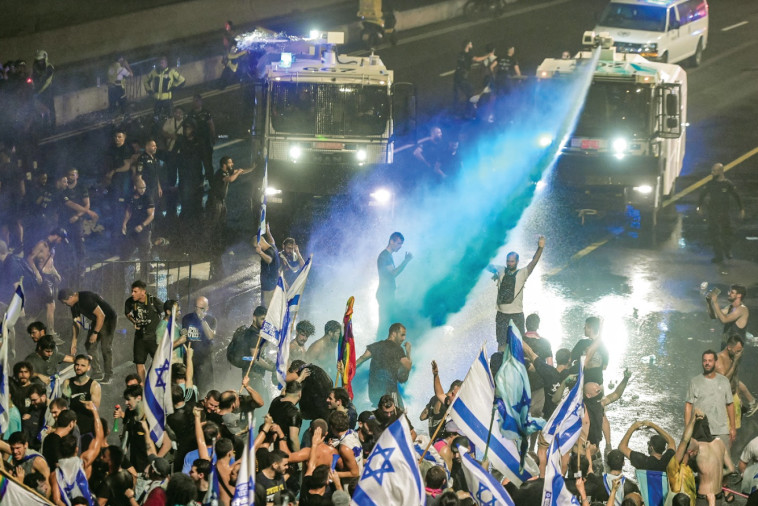 הפגנה נגד הרפורמה במערכת המשפט 