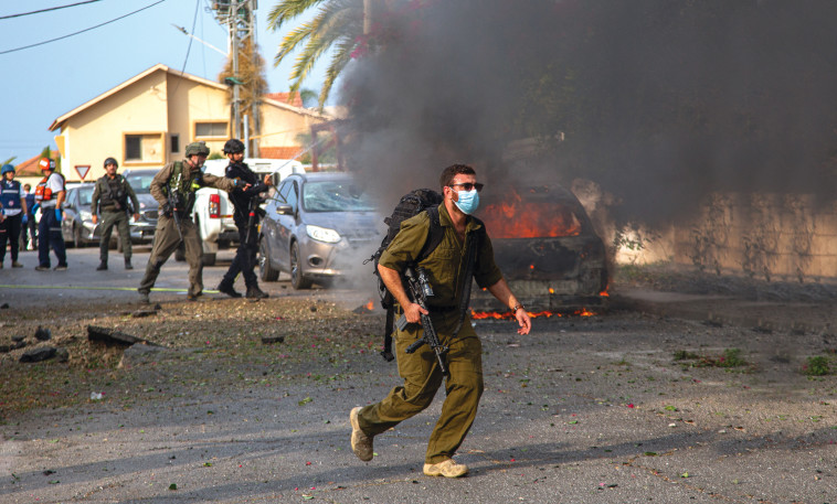 מתקפת רקטות על אשקלון, מבצע חרבות ברזל