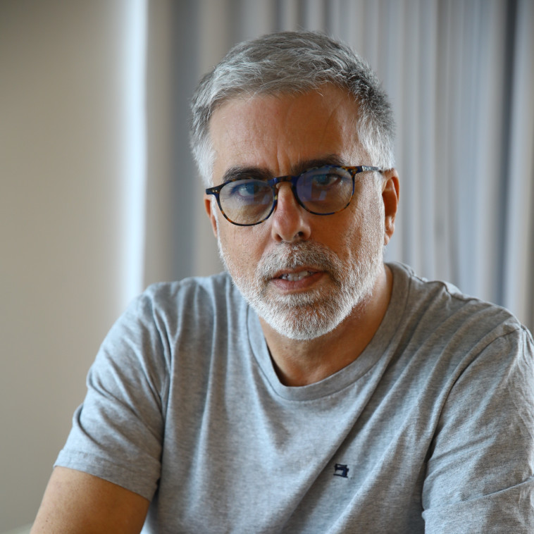 יוסי לובטון