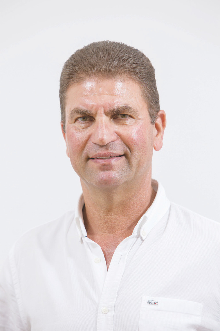 בני לייזר מנכל מרכז אלה