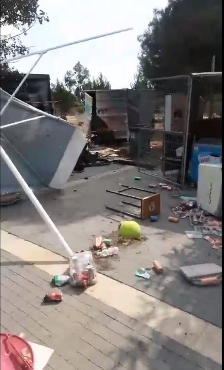 קפה בסיבוב של חגי הורוביץ