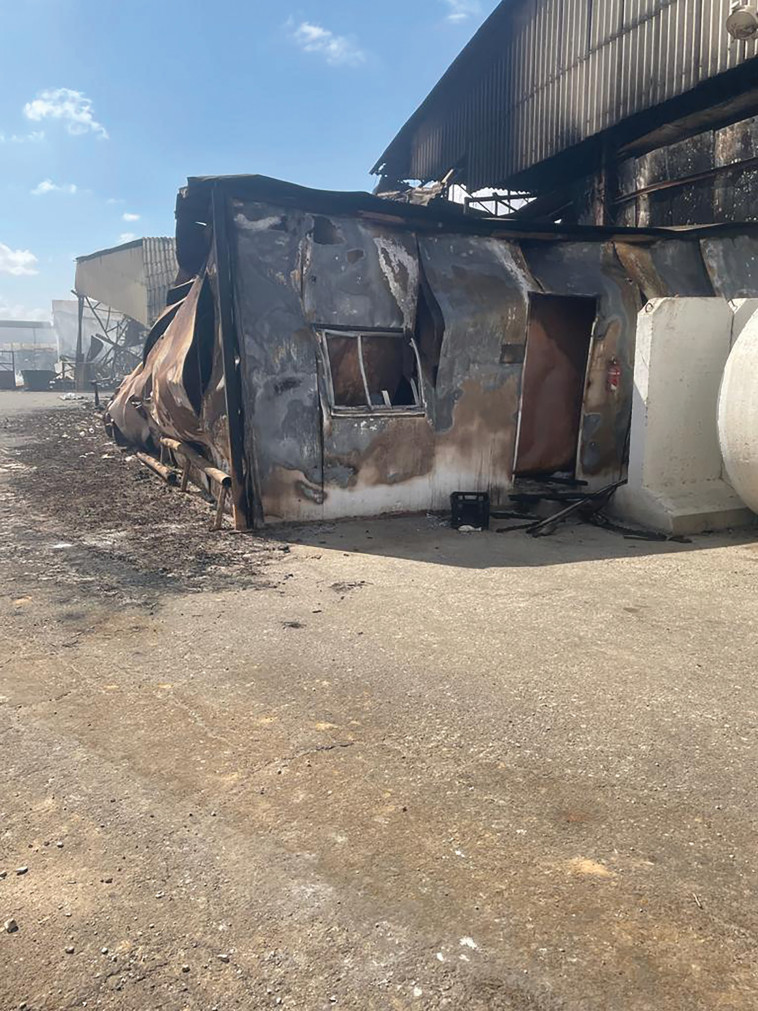 המפעל של יוסי גור