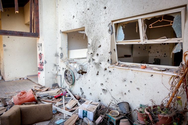 ההרס בקיבוץ בארי