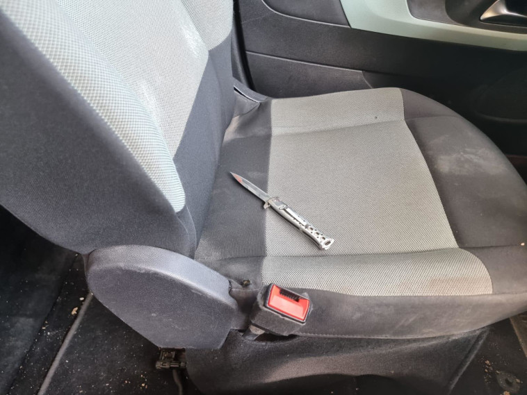 הסכין שבאמצעותה דקר המחבל את הלוחם