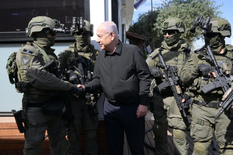 בנימין נתניהו ולוחמי יחידת ''הגדעונים''