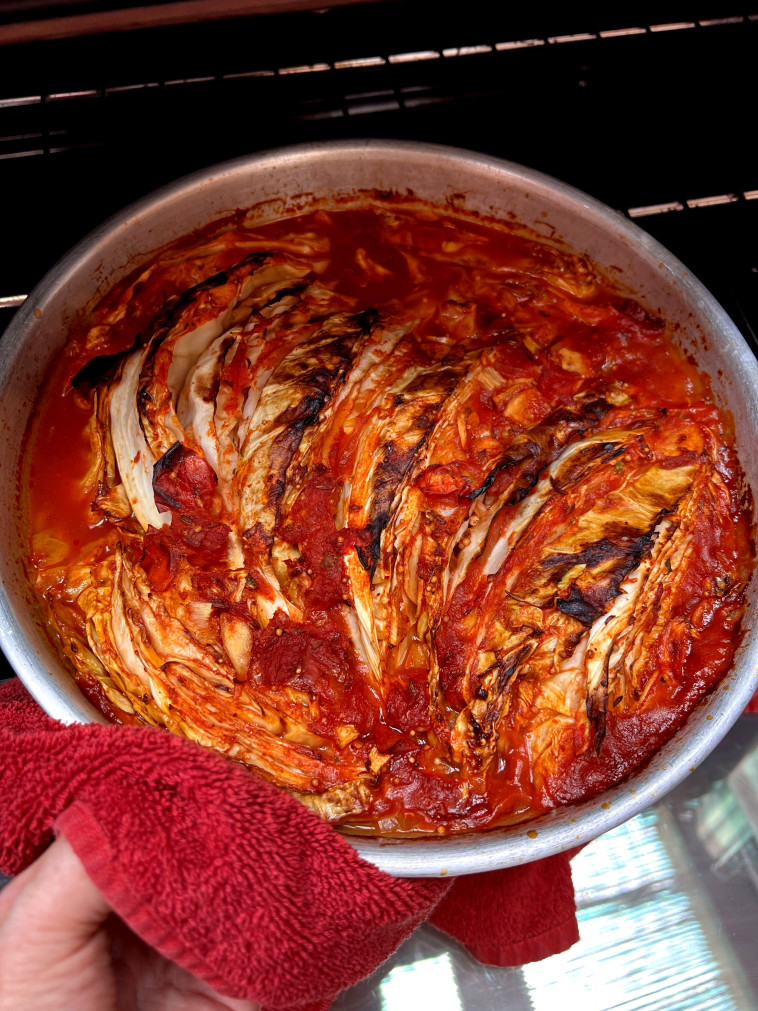 רבעי כרוב ברוטב