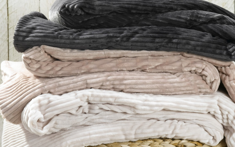 h&amp;o שמיכה, 99.90 ש''ח