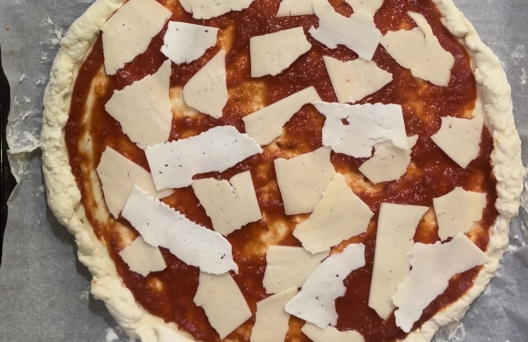 פיצה קלה להכנה