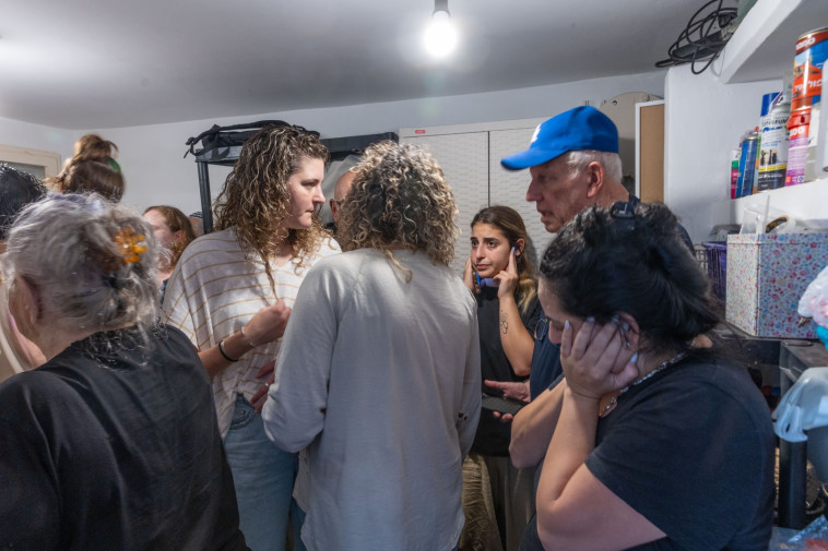 15 שניות למצוא מחסה. ההסתתרות במקלט בזמן השבעה