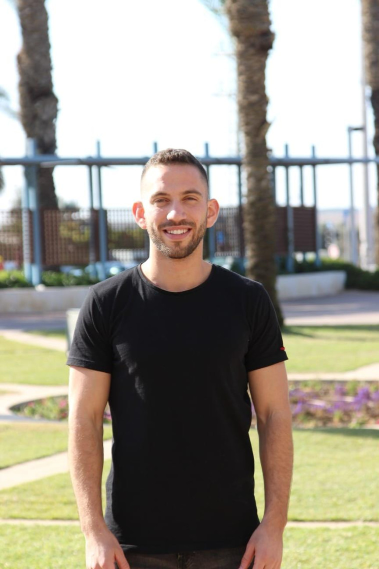 יורי לוין, תושב קיבוץ כפר עזה