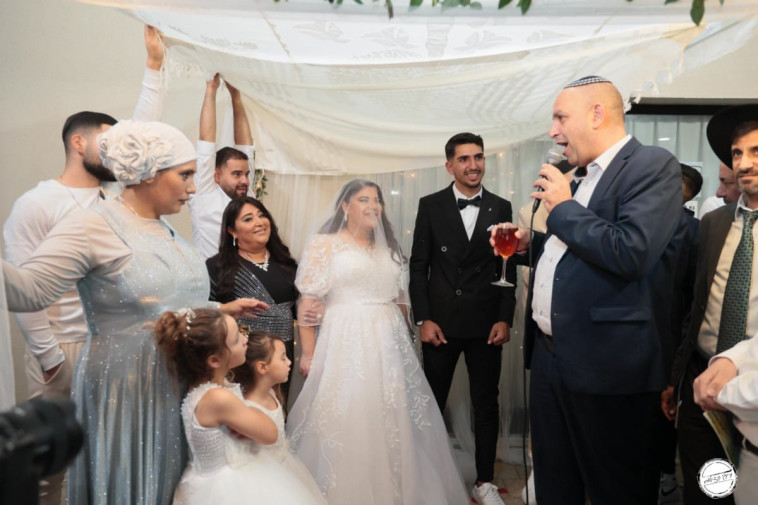 המזל פגש את הזוג הצעיר מאופקים פעמיים 