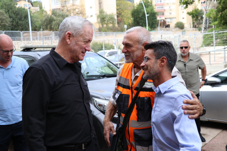 בני גנץ בביקור בצפון