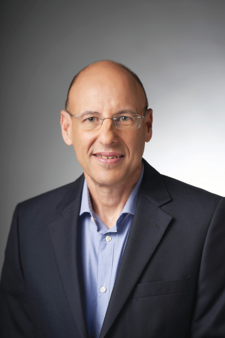 גיל שרון יו''ר בזק