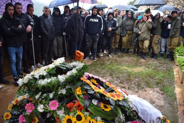 הלווייתו של סמ''ר עדי מאלכ חרב