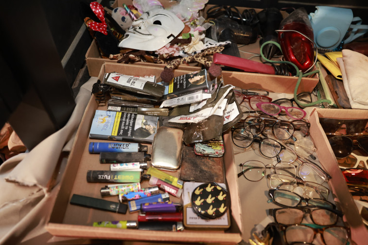 החפצים שנותרו בפסטיבל נובה