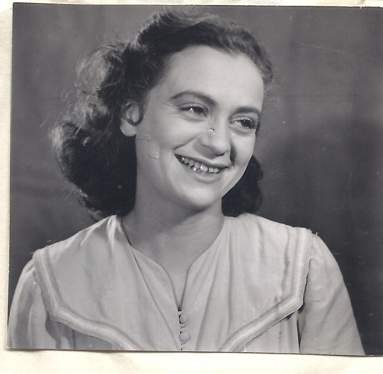 חנה מרון ב''נערת ההפקר'', 1948 (צילום: ארכיון התיאטרון הקאמרי, סטודיו פרי-אור)