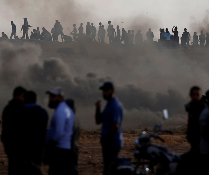 השגריר הקטארי קרא לתהלוכות שקטות. עימותים בגבול רצועת עזה, צילום: רויטרס