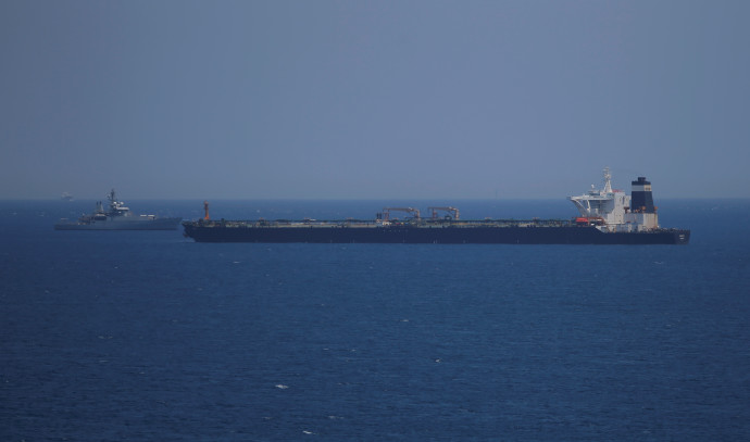 מכלית הנפט 'גרייס 1'. צילום: REUTERS/Jon Nazca